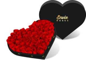 LUXURY RED ROSES HEART